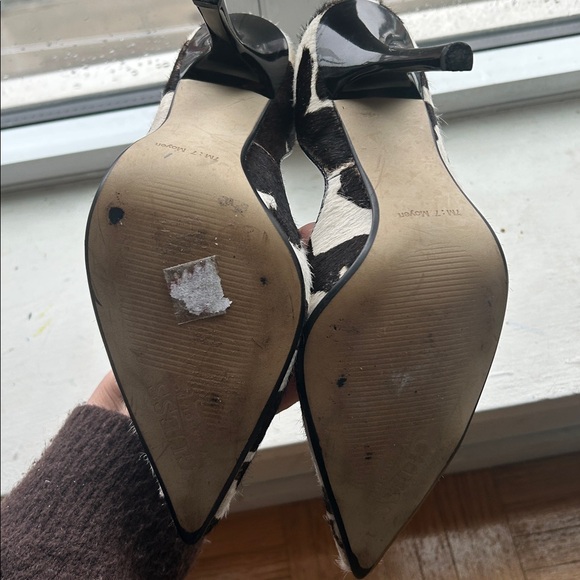 GUESS Pony Hair Cow Print Stiletto heels | 7M | Statement Animal Print Pumps - Picture 6 of 10